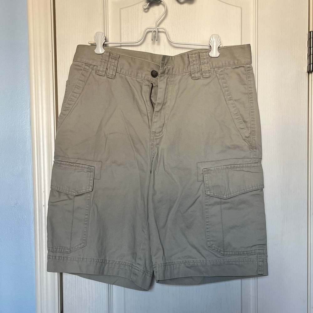 Columbia Men's Khaki Cargo Shorts